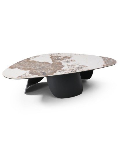 Table basse OSMOSE organique triangulaire plateau céramique pandora design pied sculptural