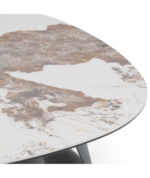 Table basse OSMOSE organique triangulaire detail plateau céramique pandora design pied sculptural