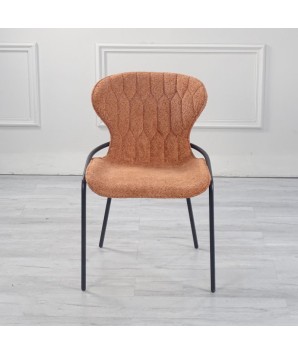 chaise NATALIA Tissu matelasse terracotta pieds métal retro chic 70s