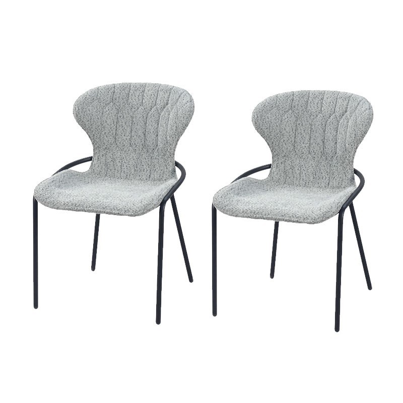Chaises de table à manger NATALIA Tissu matelassé Gris clair so 70’s. Lot de 2 Chaises de table à manger NATALIA Tissu matelassé Gris clair so 70’s. Lot de 2