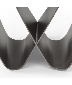 bout de canapé OMEGA détail pied ruban métal néo futuriste