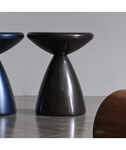 Coin canapé TAMTAM cône inversé design sculptural moderniste canon de fusil
