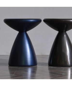 Coin canapé TAMTAM cône inversé design sculptural moderniste bleu